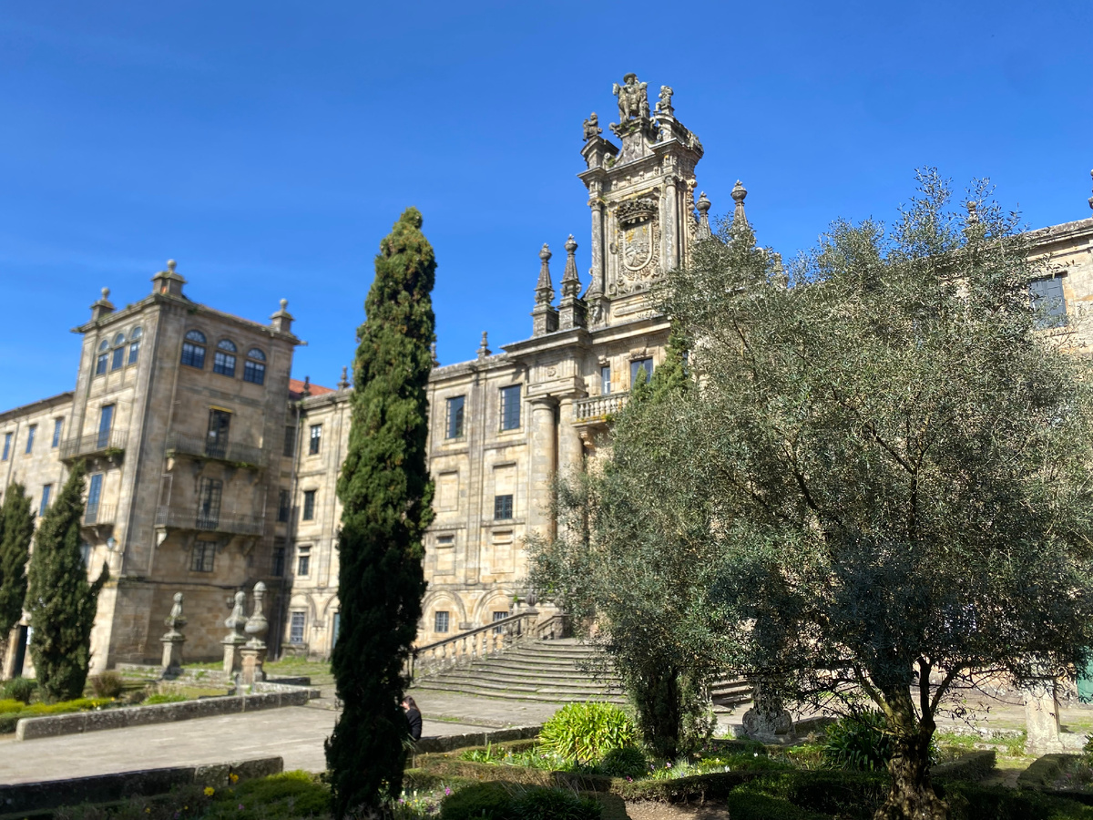 Испанский город Сантьяго-де-Компостела.