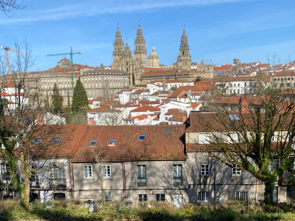 Испанский город Сантьяго-де-Компостела.