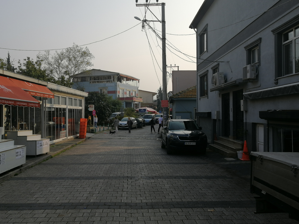 Деревня Гёльязы, ул. Джумхуриет 