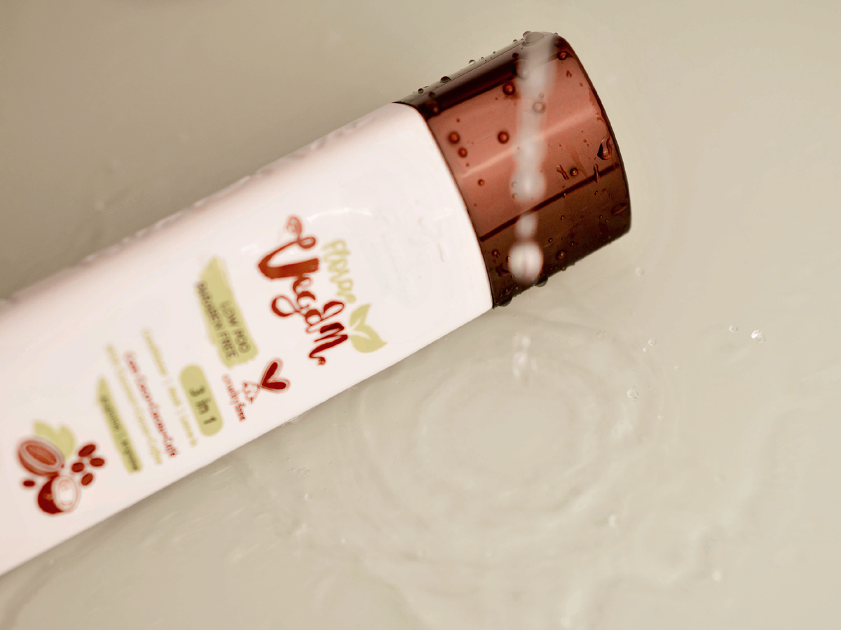 Средство, которое заменит маску и кондиционер с эффектом 3в1