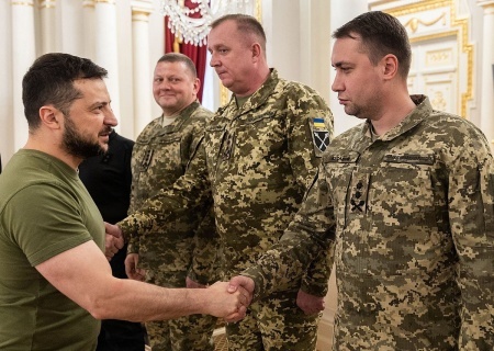    «Компьень» в Абу-Даби. Какую капитуляцию выберет Украина?