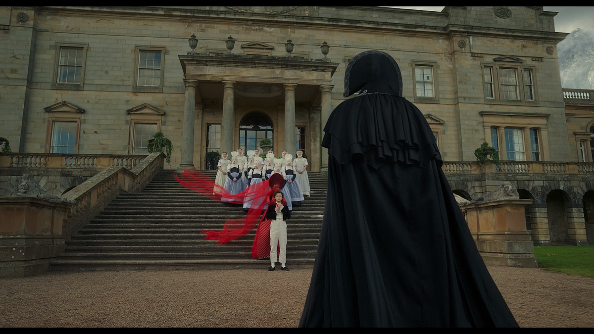 Кадр из фильма Франкенштейн (2025)