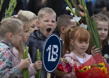    Русскоязычных детей в Латвии ломают с детского сада — латыш Бангер, сменивший квартиру в Риге на дом в псковской глубинке