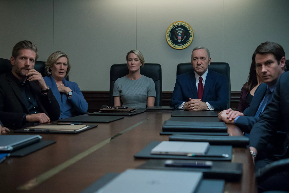 Фото: Кадр из фильма «Карточный домик» (House of Cards, 2013–2018) 