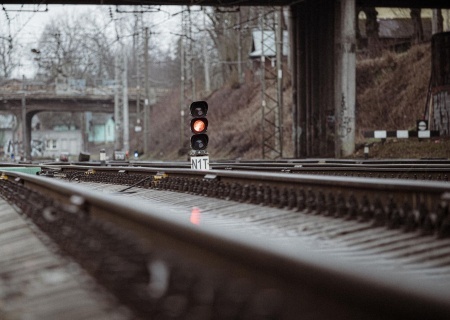    Угроза безопасности: Латвия призывает соседей демонтировать рельсы в РФ