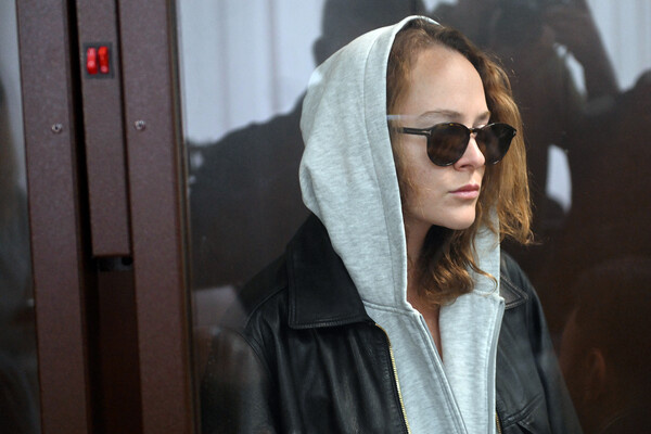    Актриса Аглая Тарасова в Домодедовском суде Московской области, 5 сентября 2025 года / Михаил Воскресенский/РИА Новости