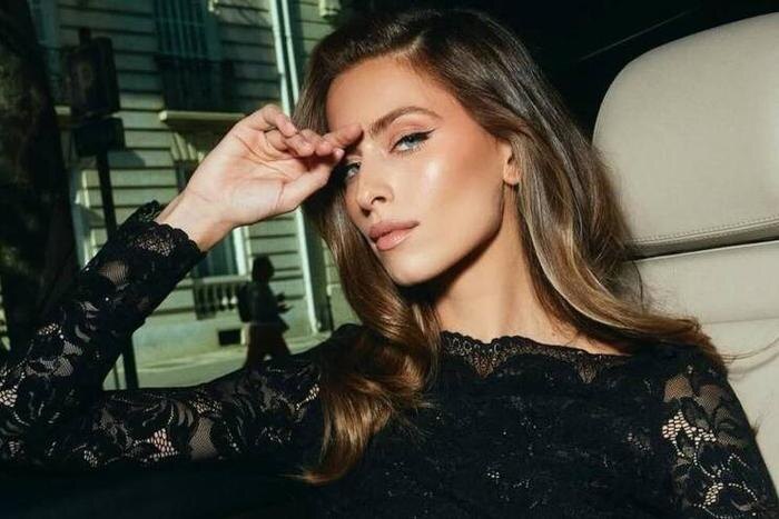 София Евдокименко. Обложка © Instagram (признан экстремистской организацией и запрещён на территории Российской Федерации)/ iamsofiaeve