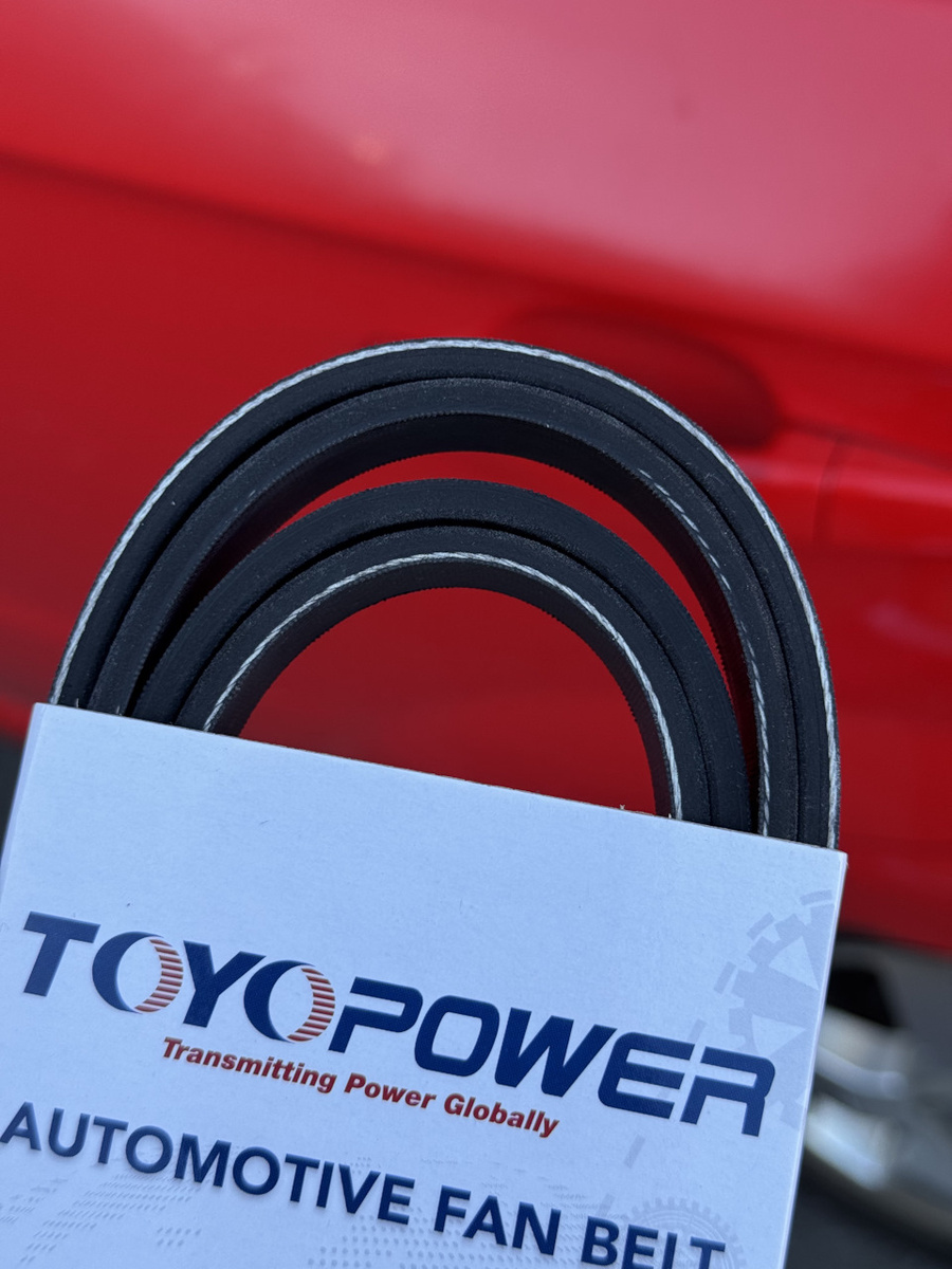 Видим кордовые нити, судя по всему со стекловолокном, значит должен быть мощным и крепким 💪