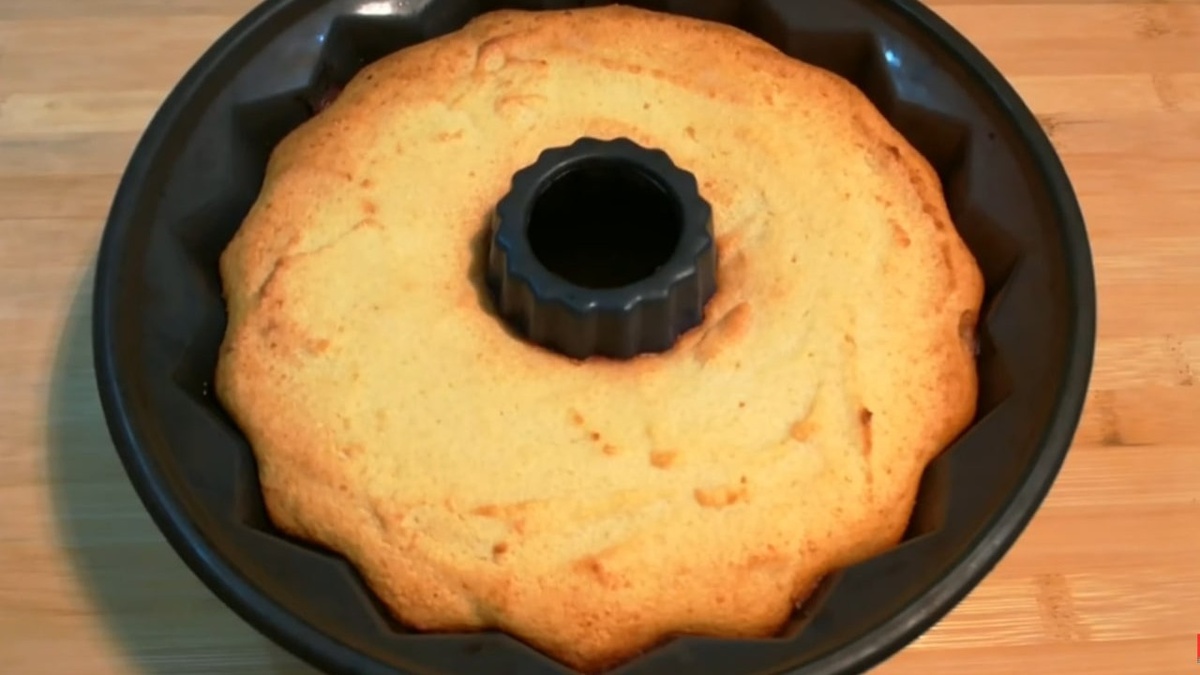 Творожная ЗАПЕКАНКА с манкой - Вкусно Просто Быстро