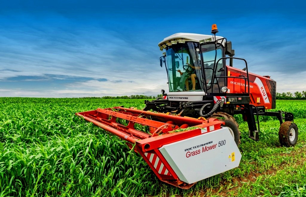 Самоходная косилка Ростсельмаш KSU 1