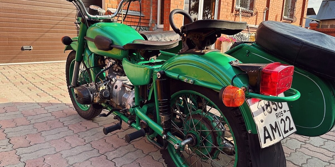 ИМЗ-8.103 «Урал»