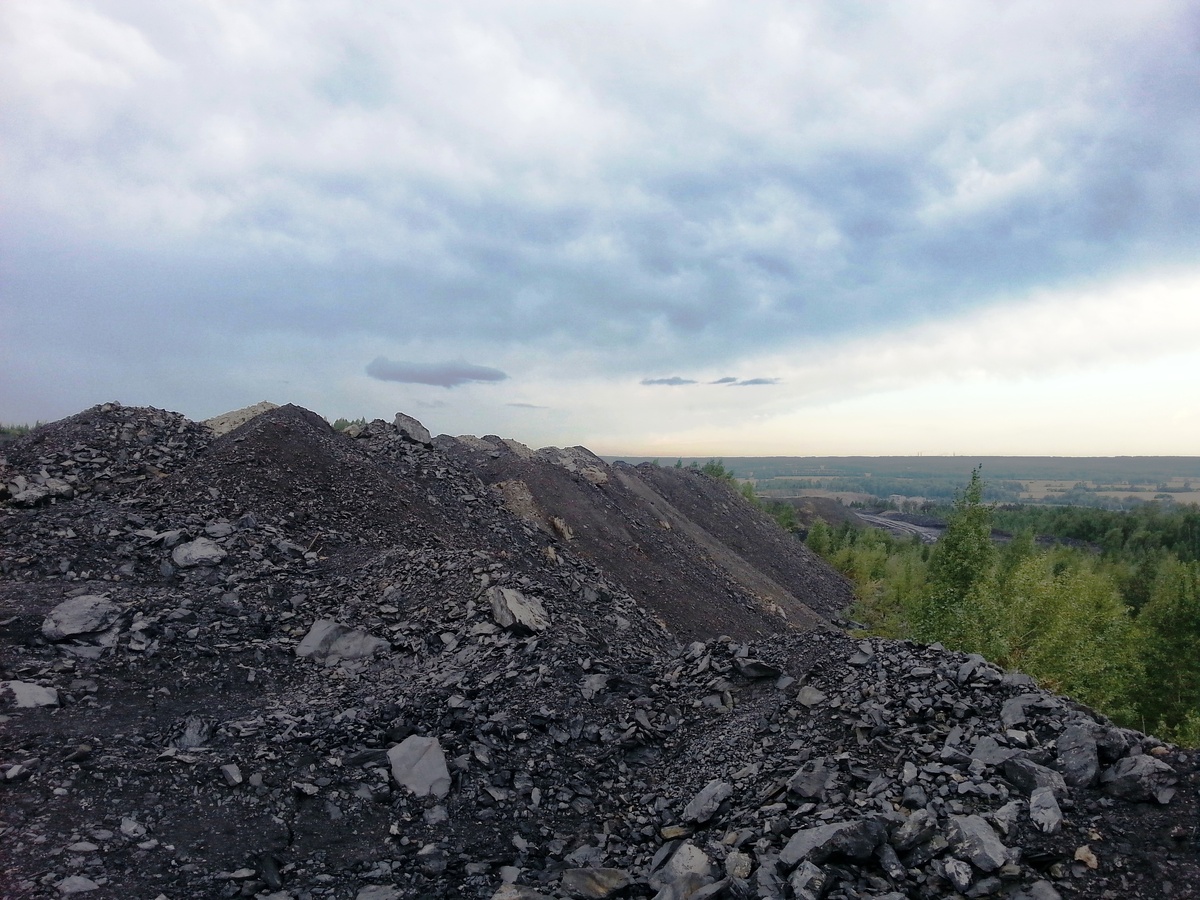 "Золото Донбасса" - коксующийся каменный уголь, антрацит: Фотография заимстована с сайта https://jbks.ru/archive/ [4].