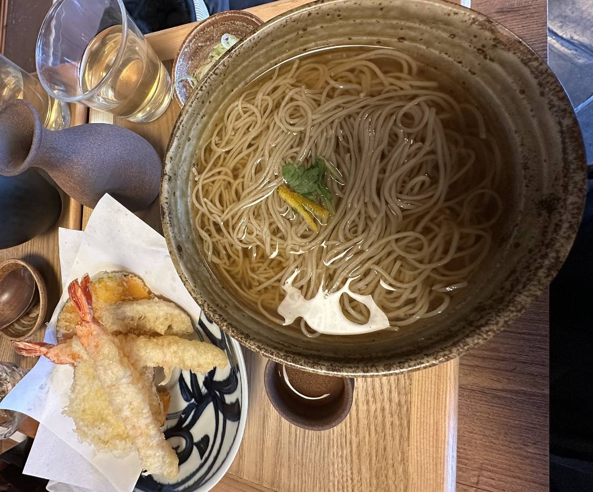 Соба - важная новогодняя традиция в Японии.