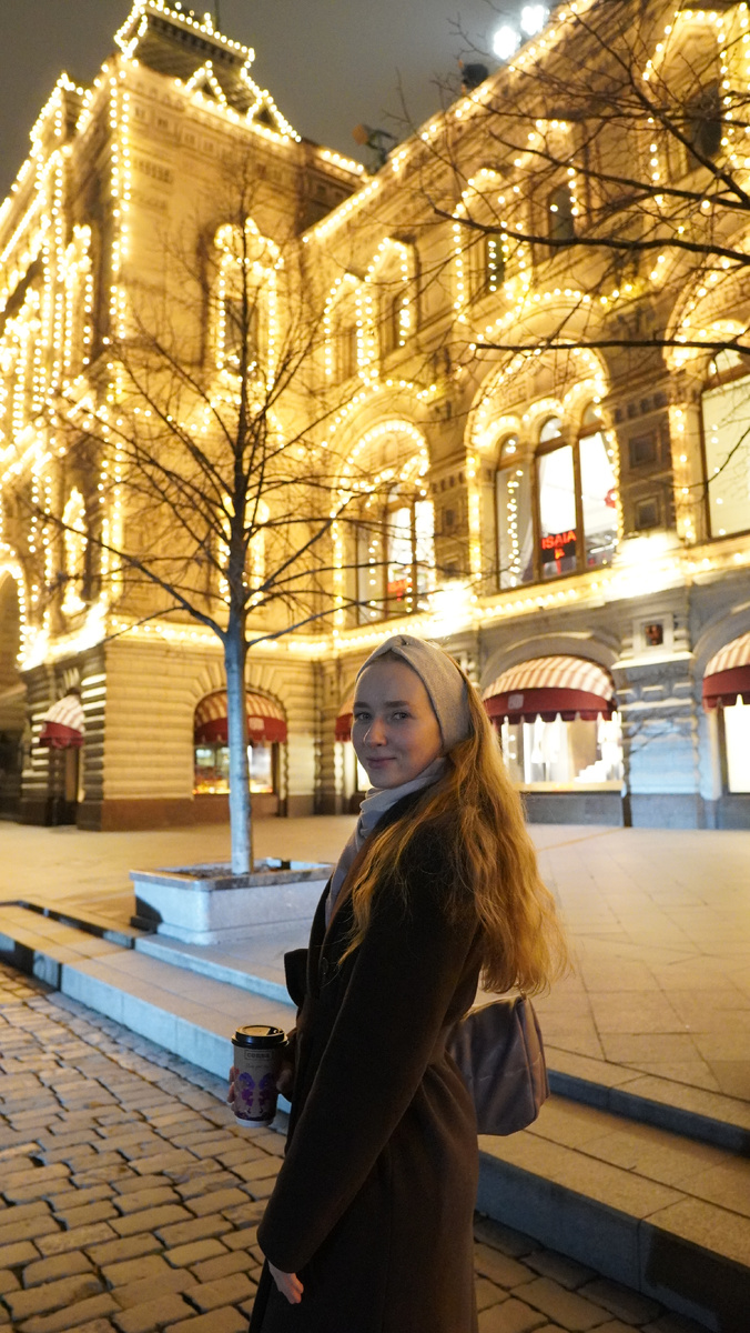 Ваш педагог по фортепиано в Москве - Яна Черкашина 