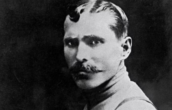 Не просто человек - кремен