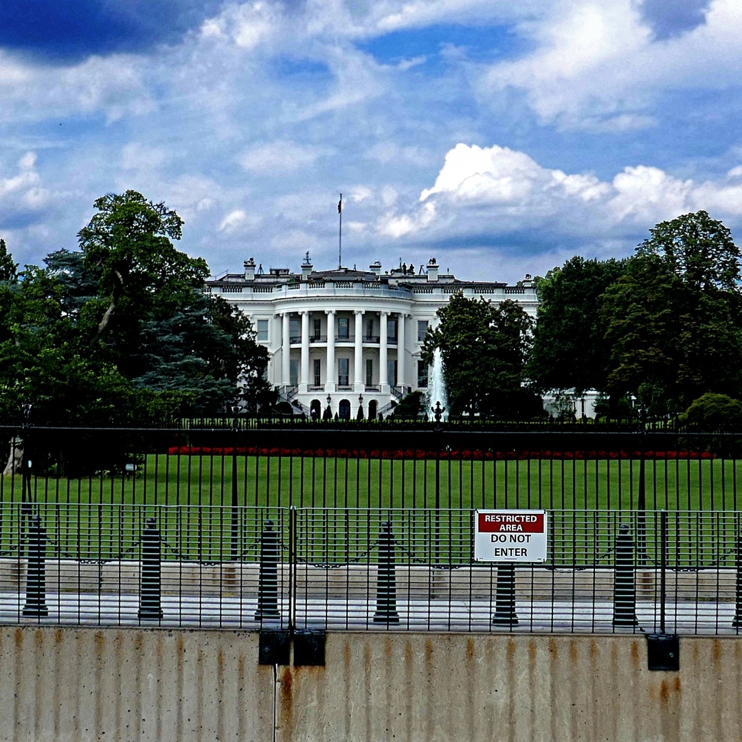    Белый дом / Источник: (cc) Pom»