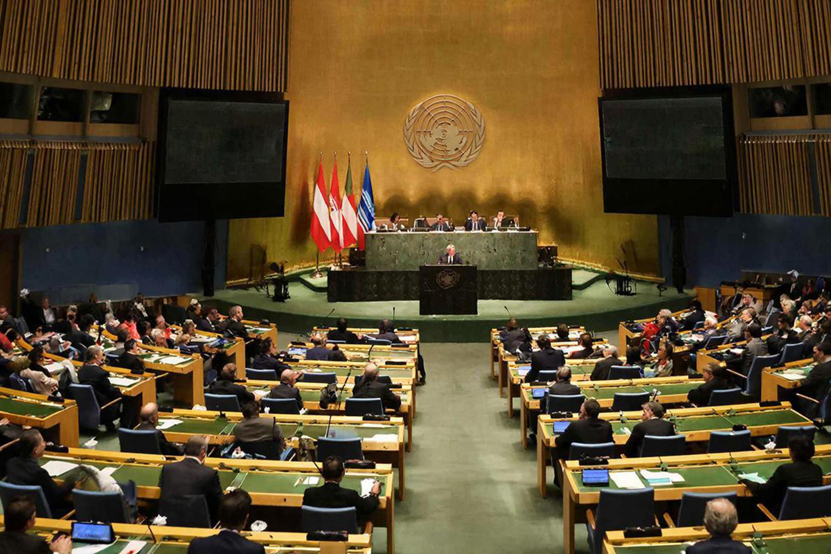 Великобритания благодаря России может потерять свое место в Совбезе ООН.  Фото: Изображение сгенерировано с помощью ИИ / Светлана Возмилова