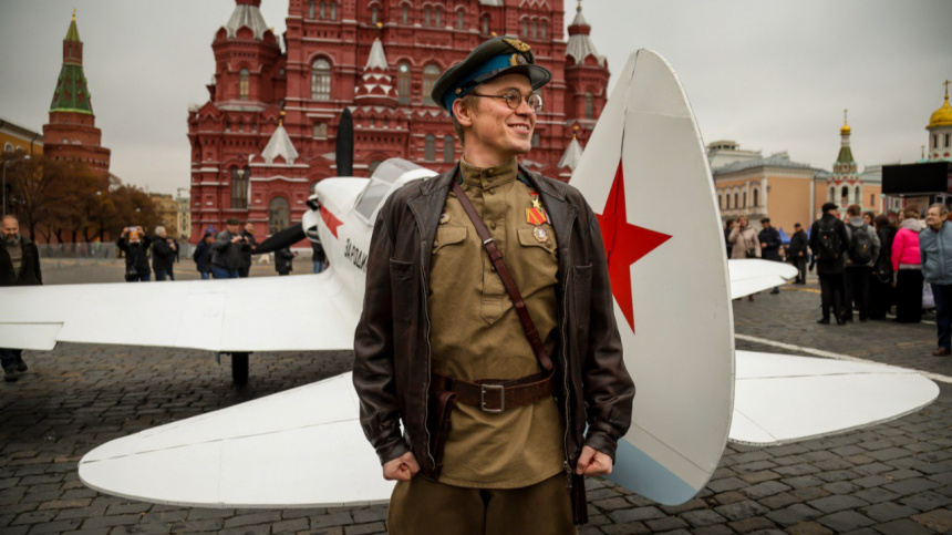    Фото: Telegram/НМГ Кинопрокат/NMGKinoprokat; 5-tv.ru