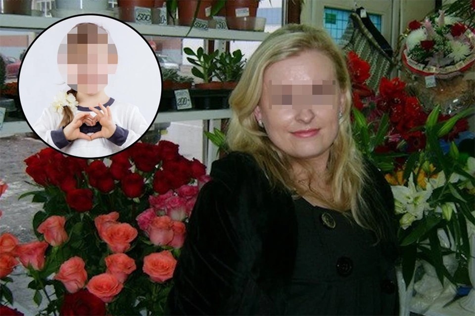    13-летняя девочка, которую подозревают в убийстве матери, пожаловалась, что её избивали дома.