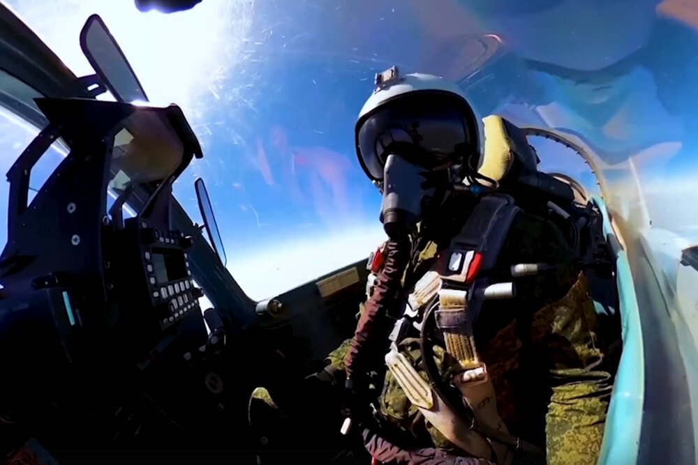    Пилот СУ-35 Фото: Министерство обороны РФ