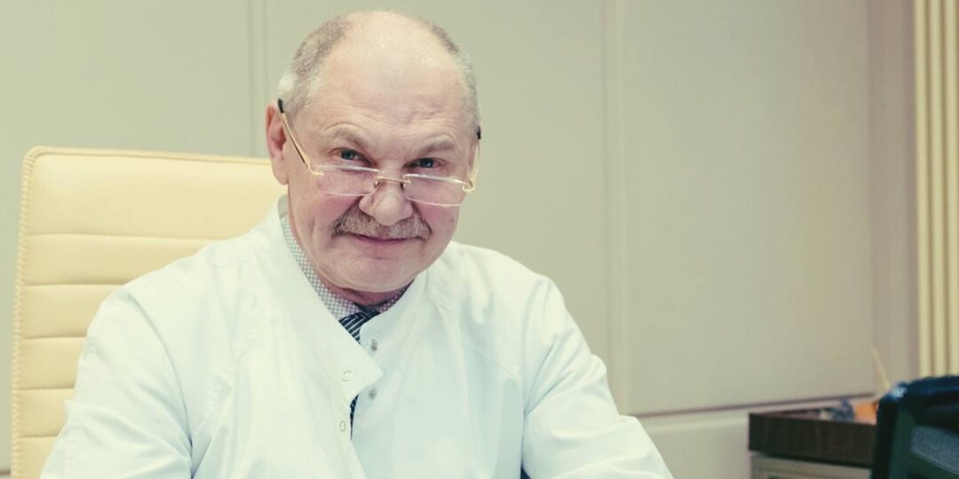 Пожилой эндокринолог: всего 3 гормона держат жир в теле (особенно нижняя складка) у женщин 45+