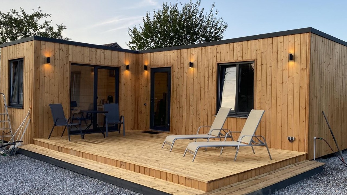    Спрос на аренду загородных домов в России вырос на 77%