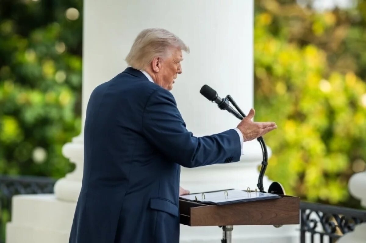    Трамп пообещал быстро наказать напавшего на нацгвардейцев у Белого дома