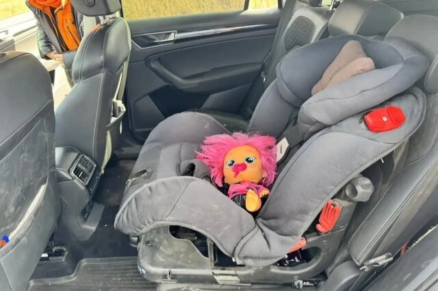    От Усольцевых осталась только машина, в которой не было тёплых вещей. Фото: ГСУ СК России по Красноярскому краю и Республике Хакасия