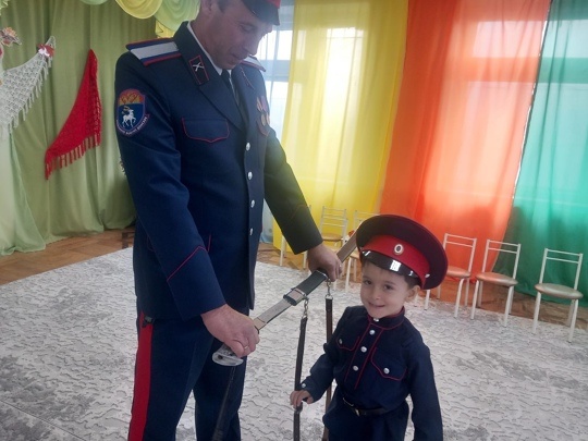    Торжественное посвящение дошкольников в казачата "Наша газета"