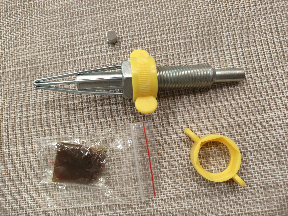 Дошиповщик "ошипун" на шуруповерт для ремонта зимней резины.