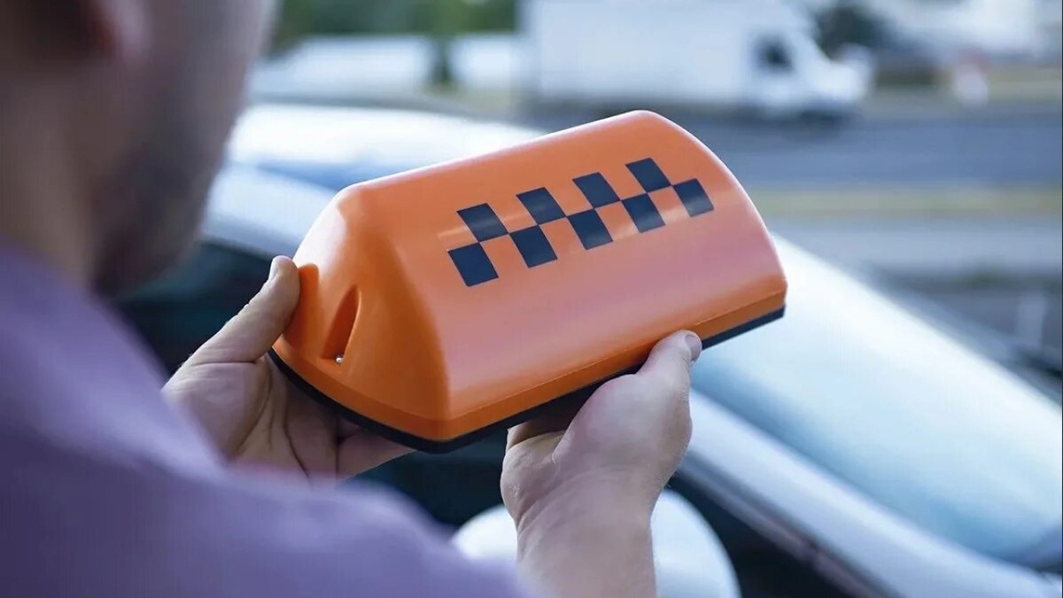    Самозанятых таксистов предложили вывести из-под общего регулирования отрасли