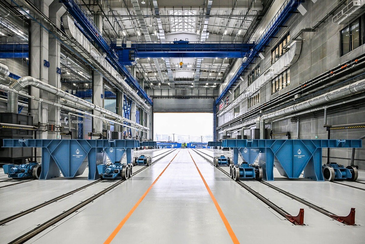    В Москве начала работу верфь по строительству инновационных электросудов