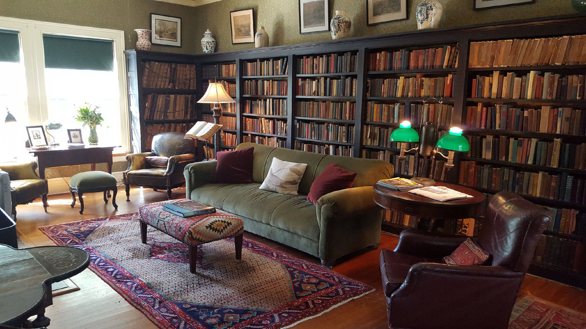 Уютная библиотека.Картинка из интернета.\