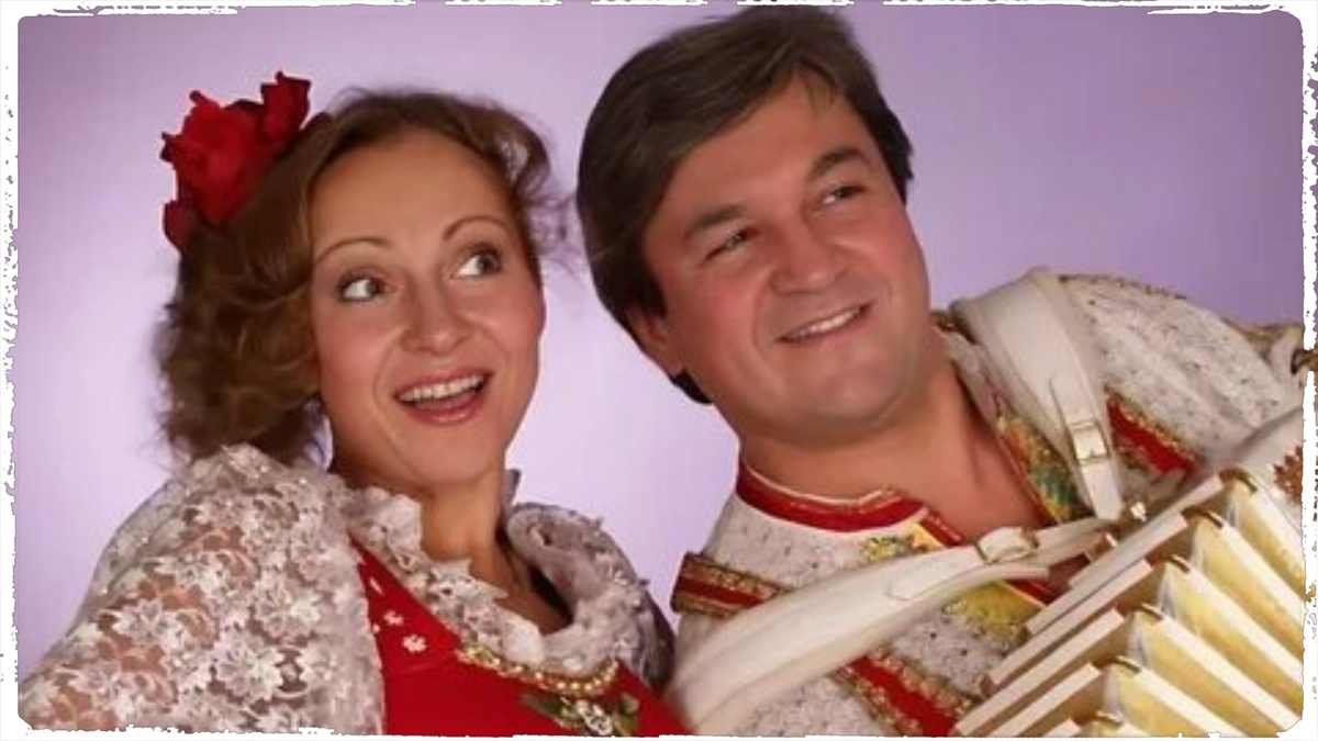 Двадцать лет она была его голосом и душой, а он считал, что она должна быть благодарна просто за факт его присутствия.