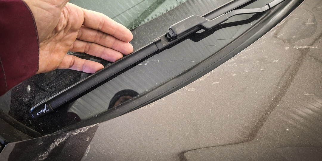 Как за 2 минуты добиться идеального прижима поводков дворников к лобовому стеклу