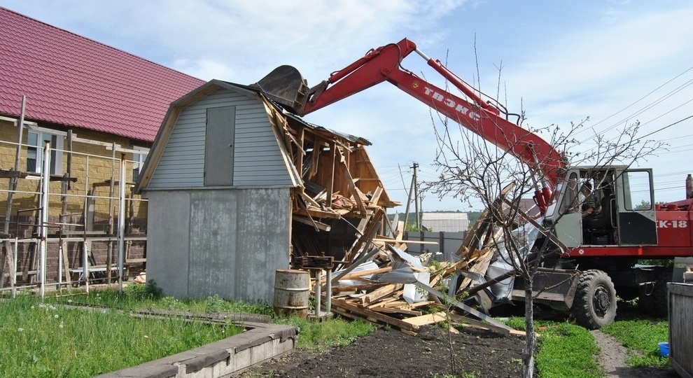 Как местная администрация незаконно решила снести дом, построенный владельцем земельного участка в СНТ