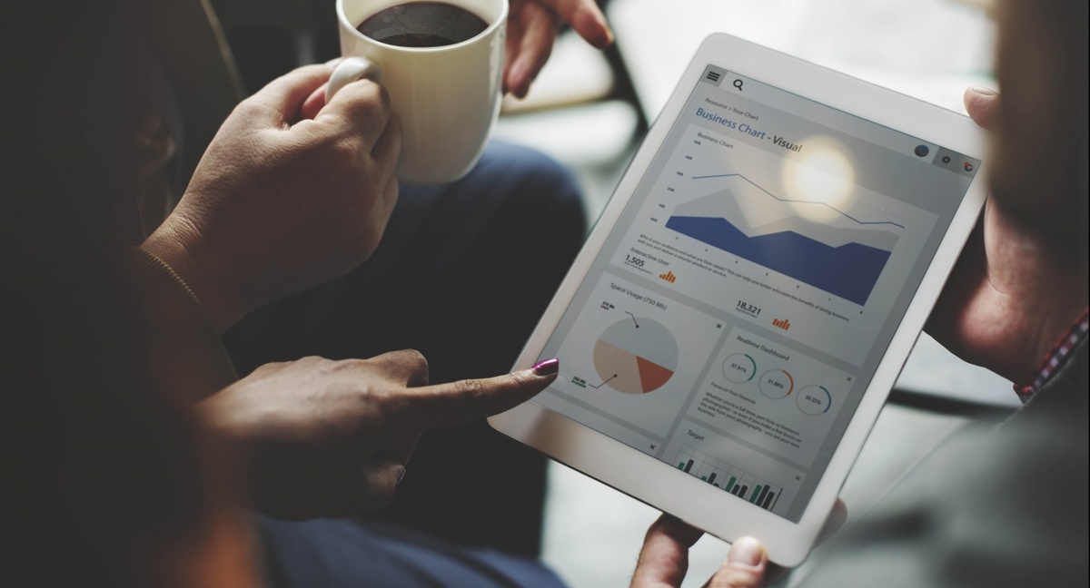 Фото из журнала Финуслуг