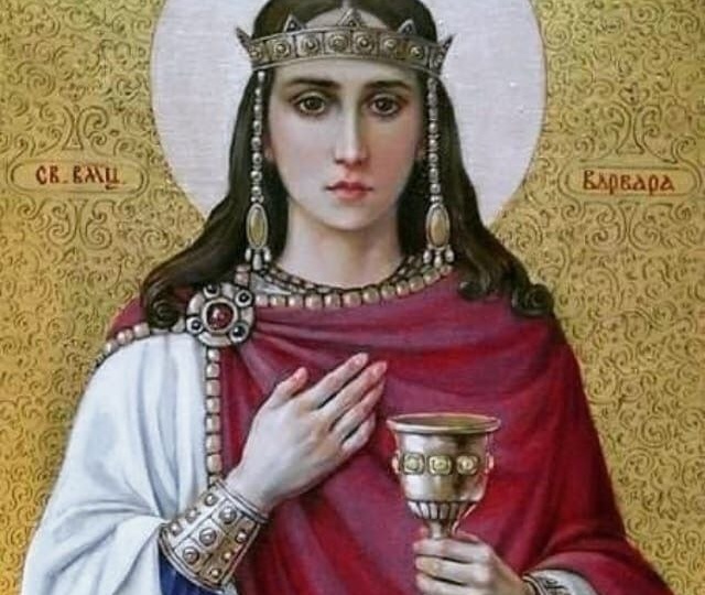 Варвара — единственная святая, которой Церковь усвоила на иконе держать Святой Потир, которого по канонам Церкви не может касаться никто из