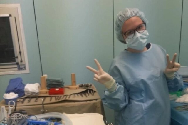    Сестра Весны решила стать медиком: сегодня она спасает жизни российских бойцов, проводя сложнейшие операции. Фото: Фото из архива военнослужащего с позывным Весна