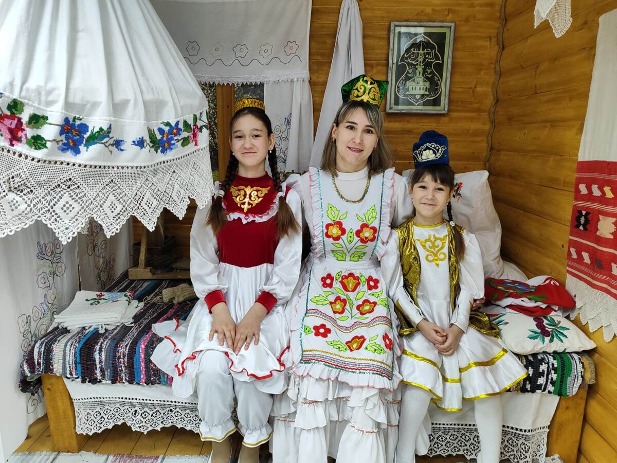 Фото - Рәзилә Нургалиеваның шәхси архивыннан.