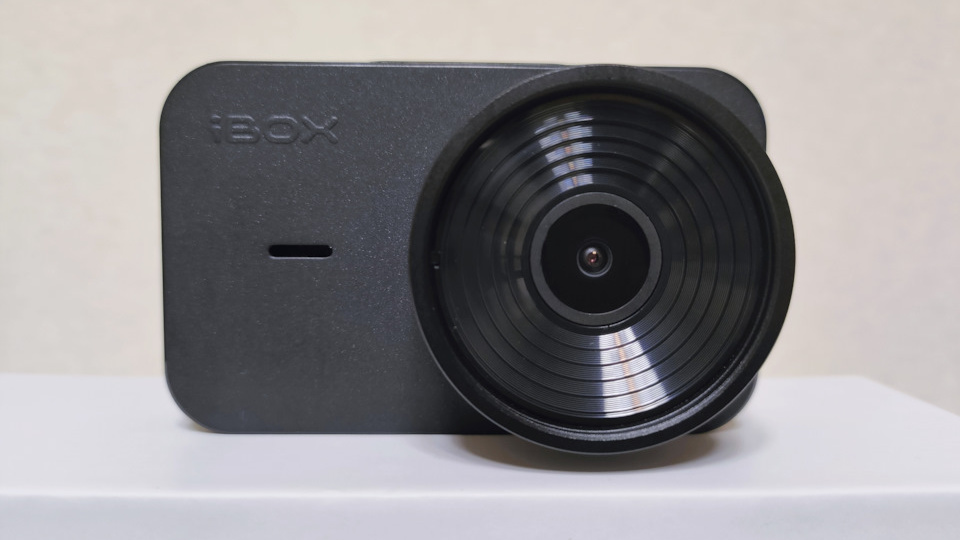 Выбор бюджетного видеорегистратора. Рассказываю в деталях про iBOX City PRO.