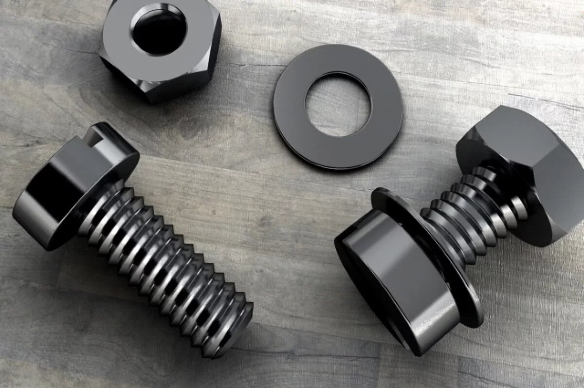    В аэропорту РТ задержали иностранца с болтами и гайками в чемодане