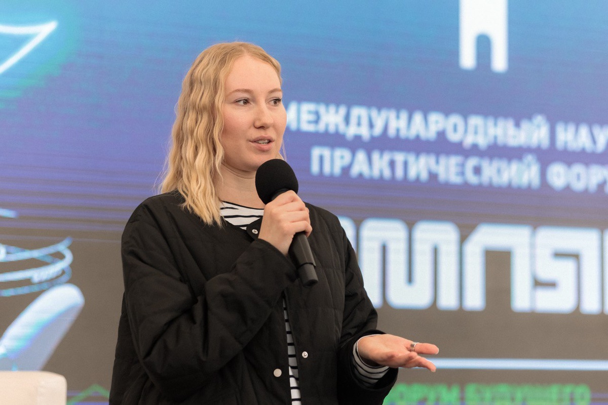 Виктория Зябирова - эксперт по работе с ИИ, спикер Правительства Москвы и городских проектов, автор обучающих программ по работе с нейросетями 