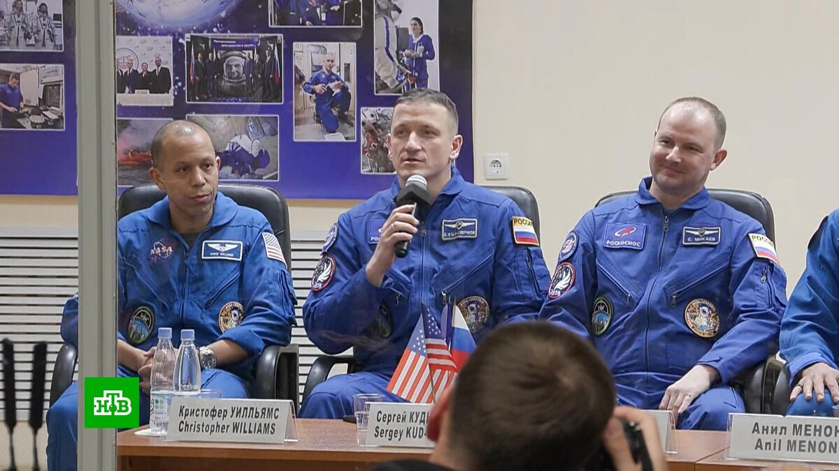    В космос на 8 месяцев: состав экипажа корабля «Союз МС-28» утвержден