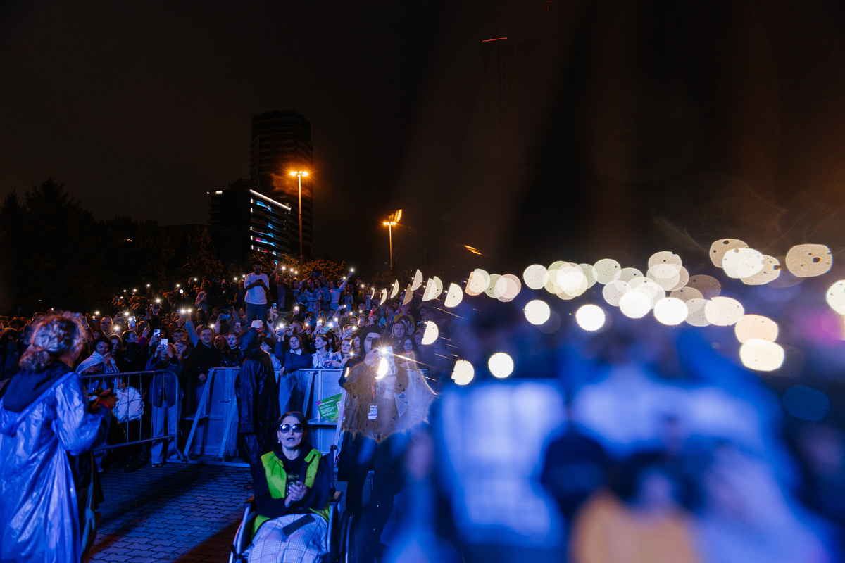 Берегуля стал мемом среди поклонников артистки.  Фото: Фото: ФедералПресс / Иван Кабанов
