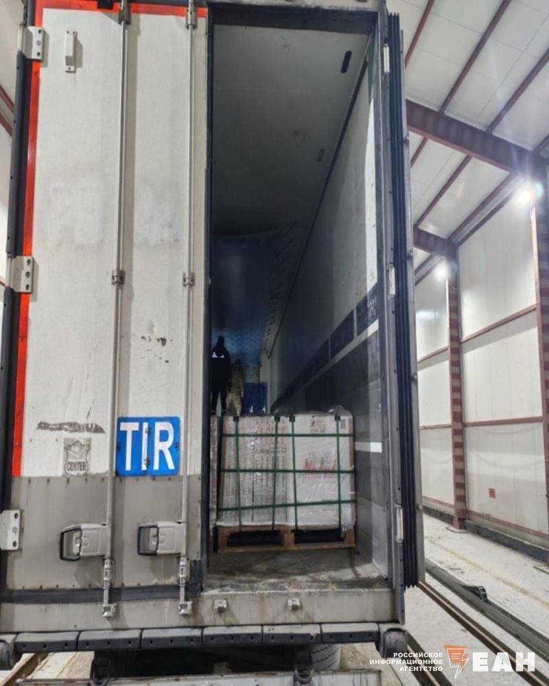    Фура, в которой перевозили нелегалов