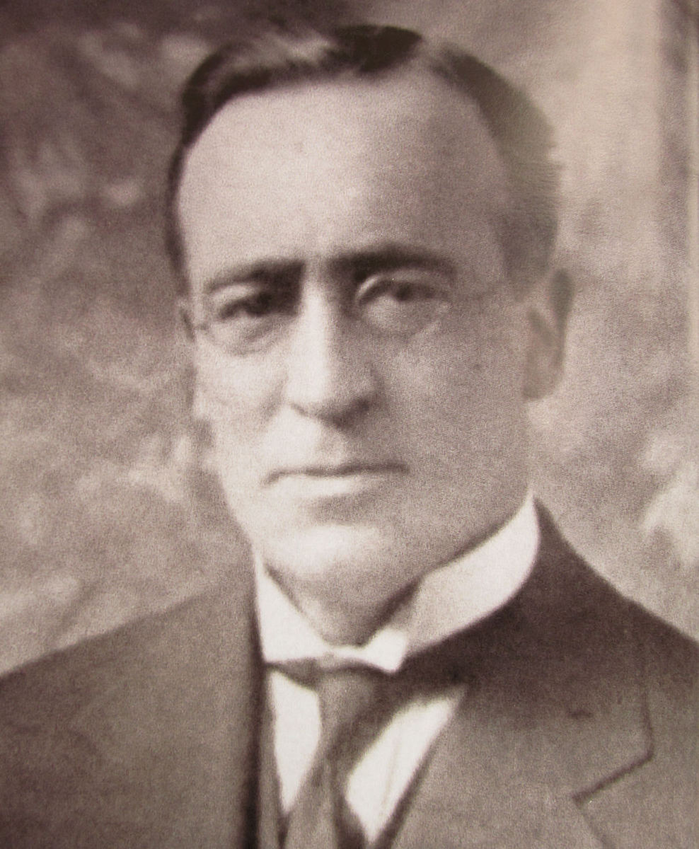 Артур Роу, отец Александра Роу