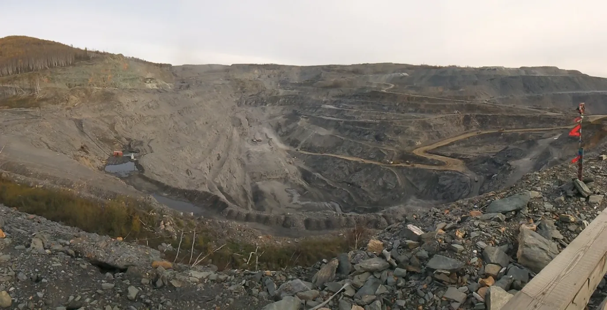 Карьер Албынского рудника
