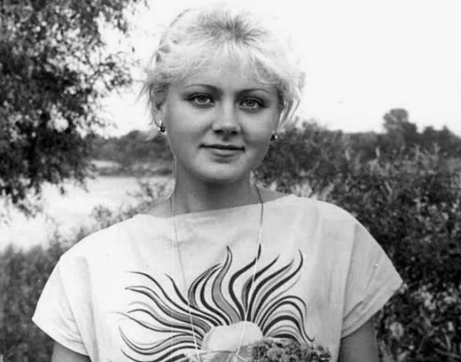    В 16 лет она встретила свою судьбу: Натали и её будущий муж Александр.