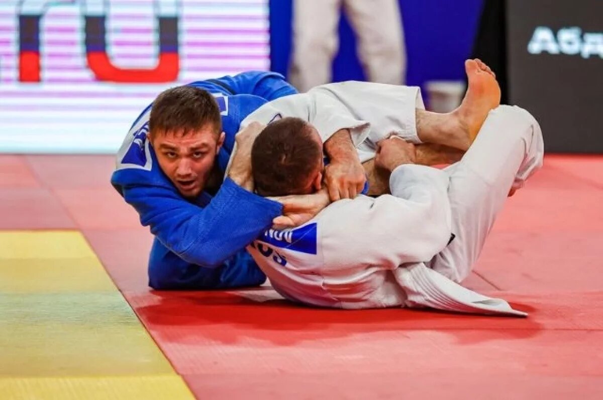   IJF вернула российским дзюдоистам право выступать под флагом РФ